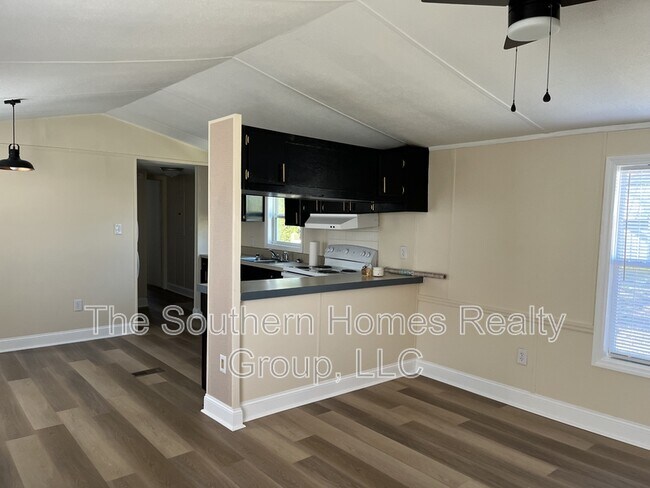 Foto del edificio - 214 Co Rd 781