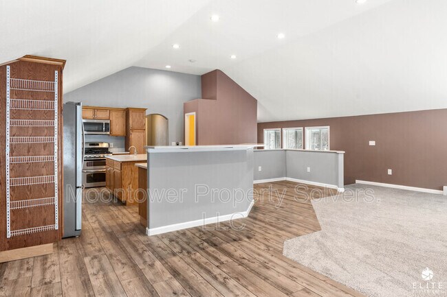 Building Photo - 3751 E Carefree Dr