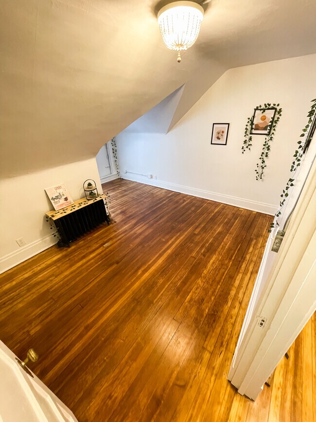 Foto del edificio - 3721 Cottage Grove Ave