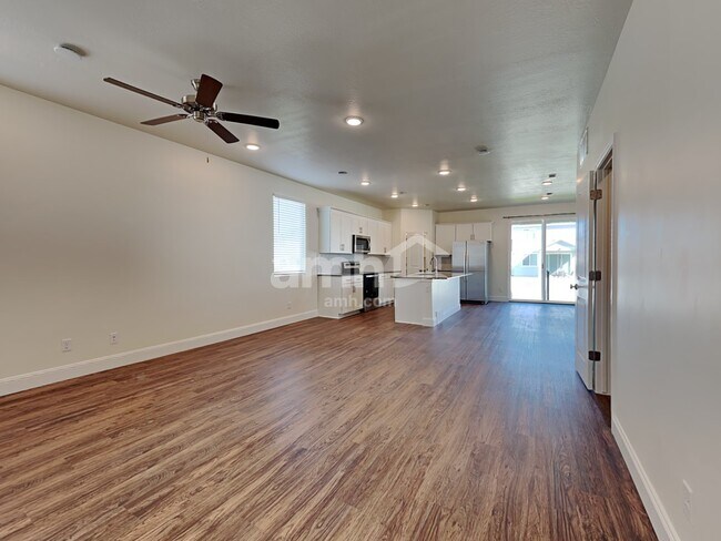 Building Photo - 2626 W 3290 S