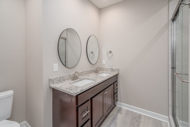 Building Photo - 2682 Cedrus Ave