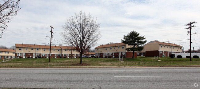 Foto del edificio - Cumberland Courts Apartments