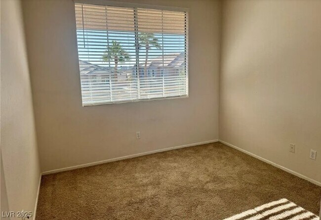 Foto del edificio - 9901 Trailwood Dr