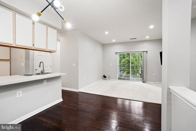 Building Photo - 101 Watkins Pond Blvd