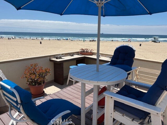 Foto del edificio - 711 Pacific Coast Hwy