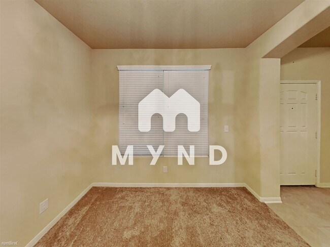Building Photo - 3 br, 2.5 bath House - 10410 Royal Est