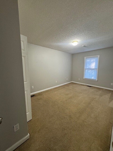 Building Photo - 6341 Rhemish Dr