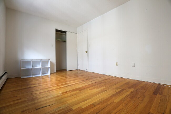 Foto del edificio - 239 Kelton St