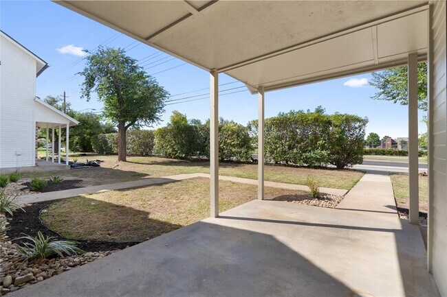 Building Photo - 2909 W Slaughter Ln