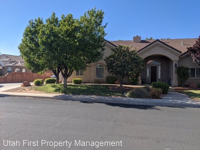 Foto del edificio - 5 br, 4 bath House - 3684 Windmill Drive