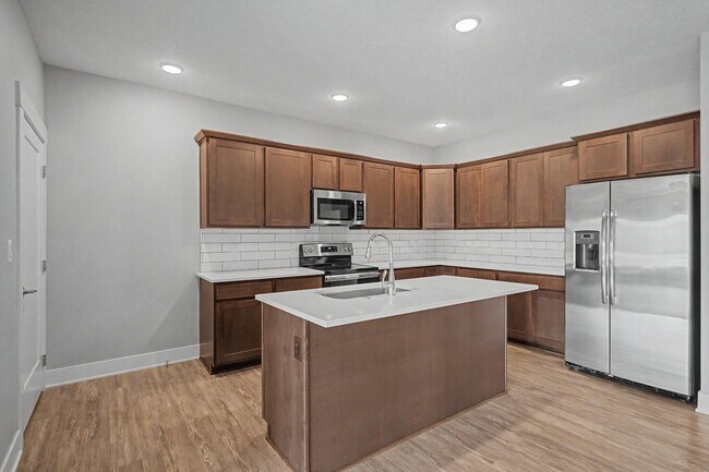 Building Photo - 16605 Wilden Dr