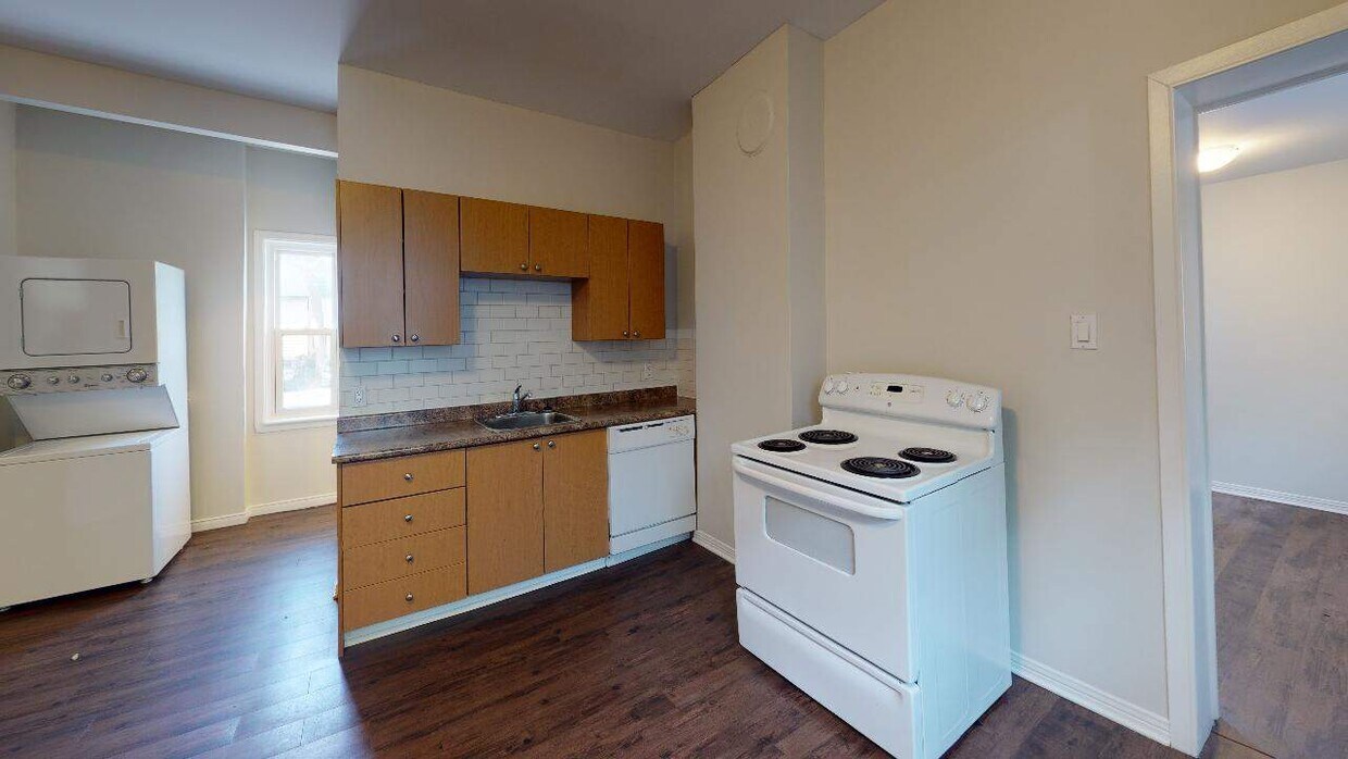 15 Louisa Apartments 15 Louisa St Ottawa, ON