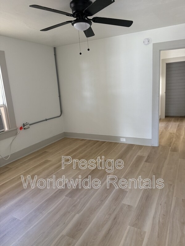 Foto del edificio - 1051 43rd St