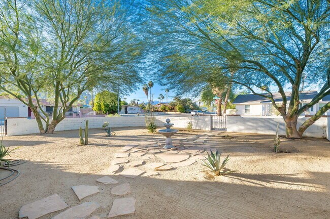 Building Photo - 3713 Cll San Antonio