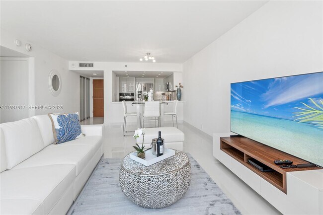 Foto del edificio - 400 S Pointe Dr