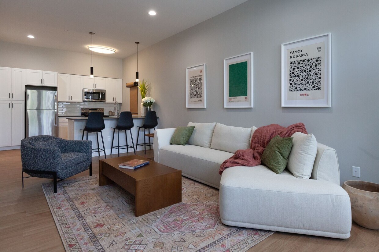 Foto principal - Founders Square