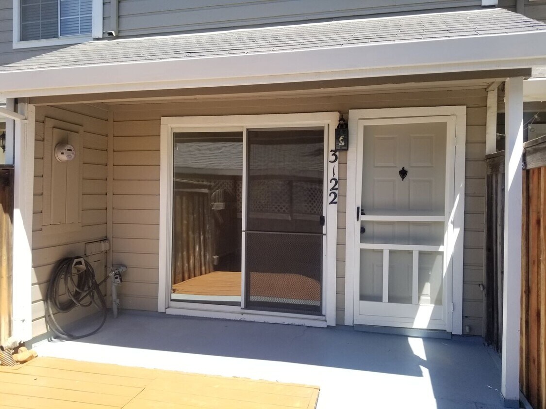 Foto principal - Davis Townhouse