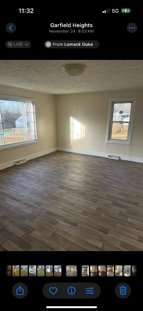 Building Photo - 12827 Fruitside Rd