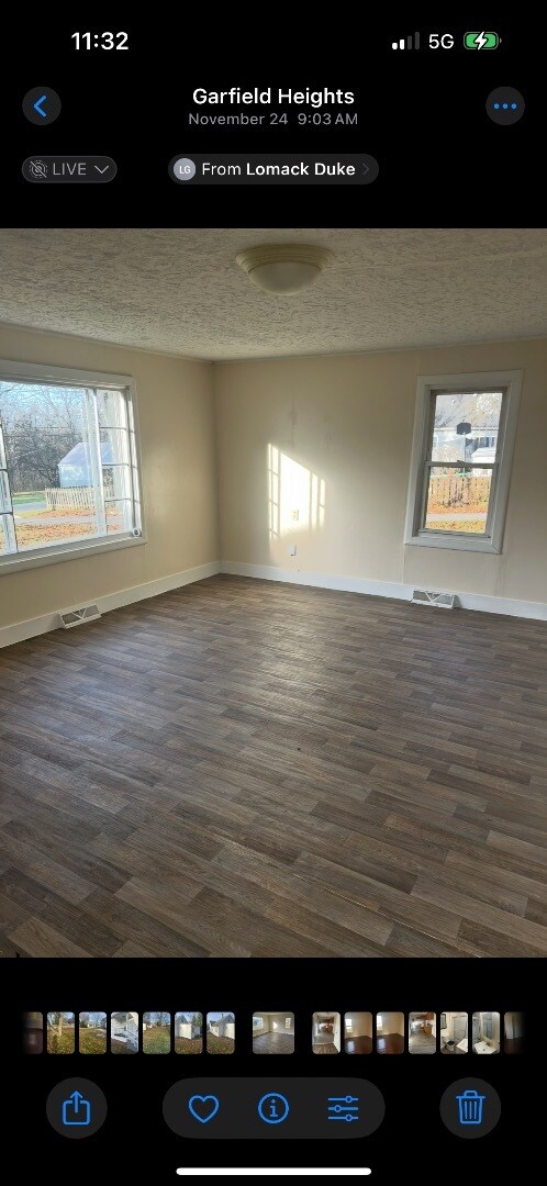 Foto del edificio - 12827 Fruitside Rd