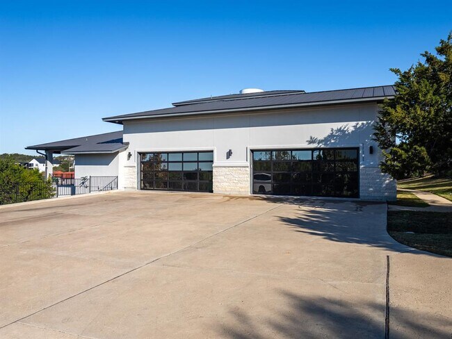 Foto del edificio - 14900 Copper Ridge Ln