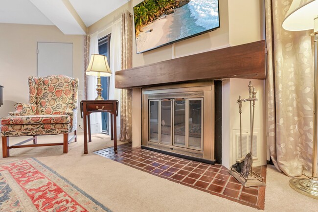 A true fireplace for those chilly OHIO nights! - 162 Denison Dr