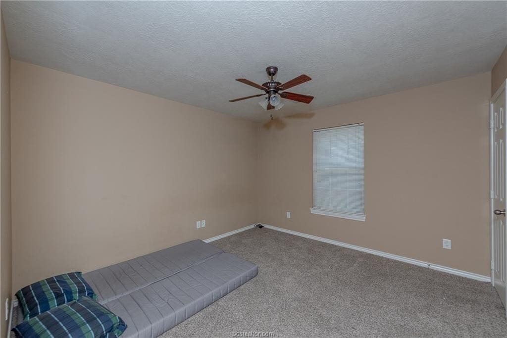 Primary Photo - 1433 Western Oaks Ct