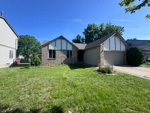 Building Photo - 173 Algansee Dr