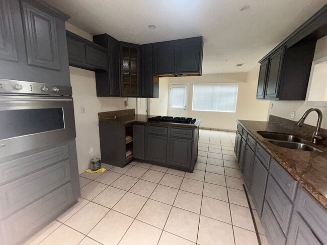 Photo - Spacious 3bed/2bath House for Rent in Garden Grove