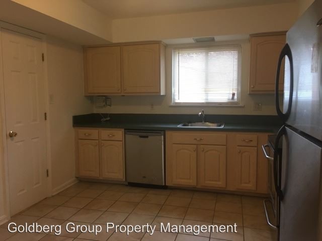 Building Photo - 4 br, 2.5 bath House - 78 Nina Court #208