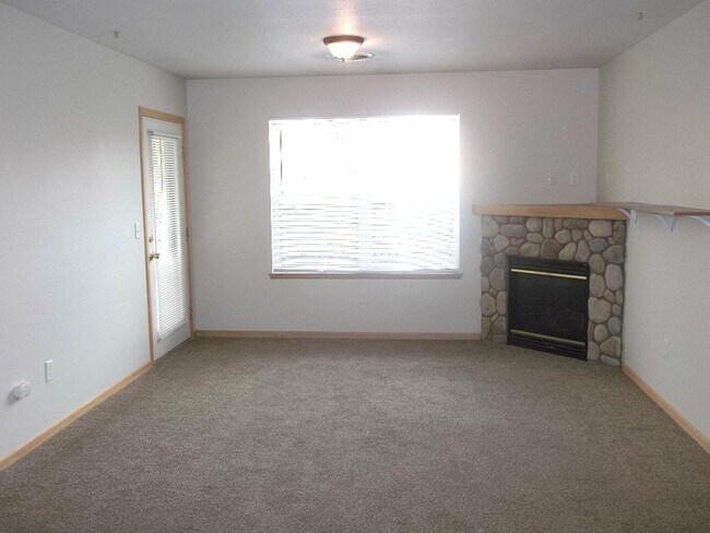 Foto del edificio - 2226 W Elizabeth #C102, Fort Collins