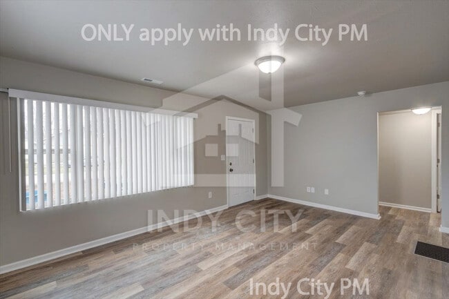 Foto del edificio - 525 S Vine St