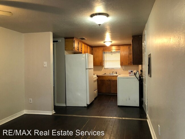 Building Photo - 2 br, 1 bath House - 7805 Lotus