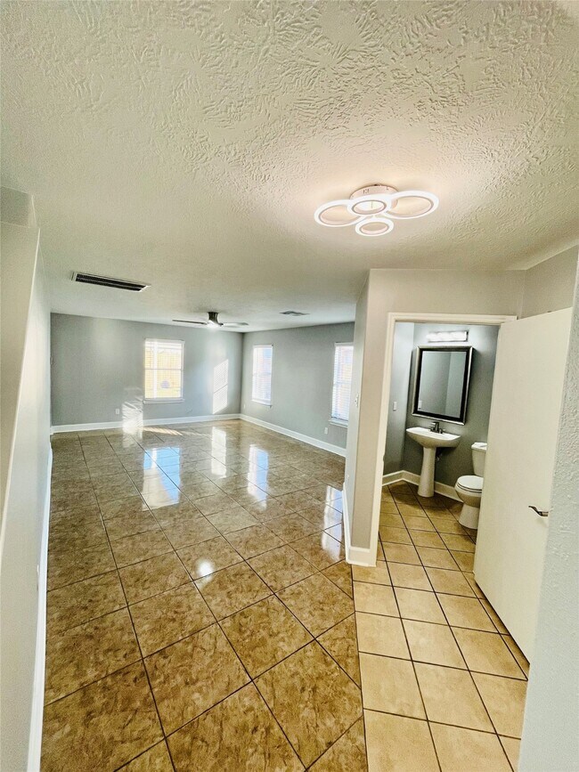 Foto del edificio - 17030 Cypresswood Glen Tr