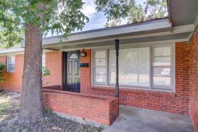 Foto del edificio - 2611 49th St