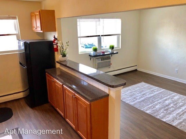 Foto principal - 75 S Morton Ave