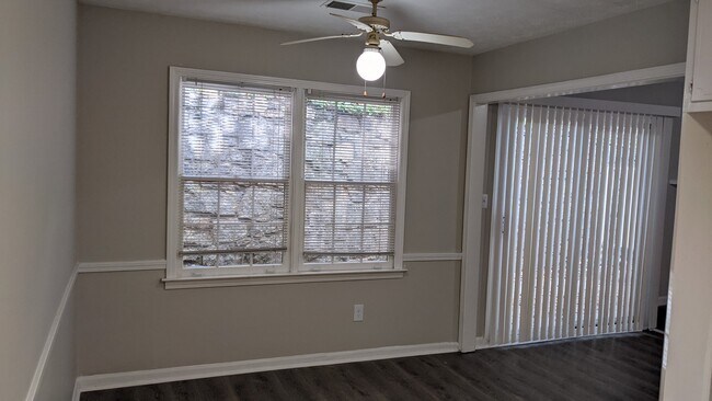 Foto del edificio - 5507 Estates Ct