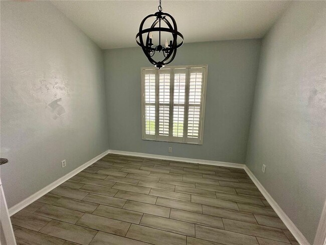 Building Photo - 2951 Hickory Grove Dr