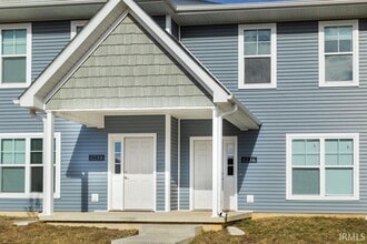 Building Photo - 1222 W Rangeview Cir