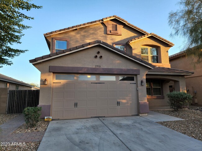Building Photo - 7559 W Andrea Dr