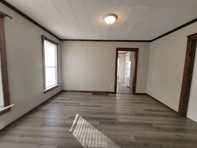 Foto del edificio - Three Bedroom Home in Battle Creek