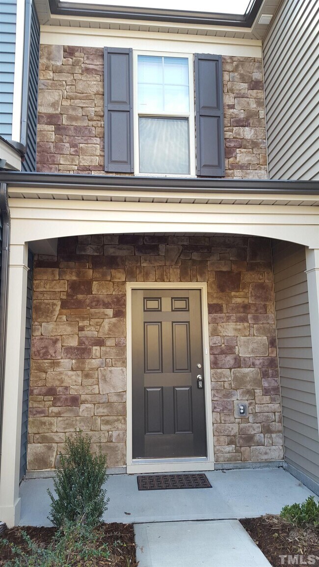 Building Photo - 208 Olivet Loop