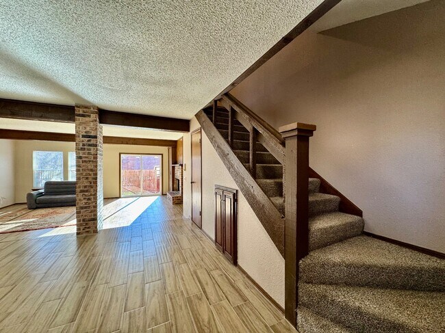 Foto del edificio - 1622 Windhill Ave