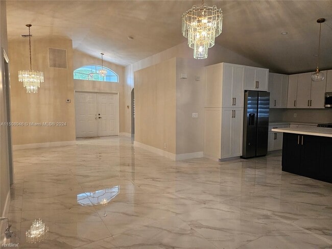 Building Photo - 3 br, 2 bath House - Pembroke Falls Heritage