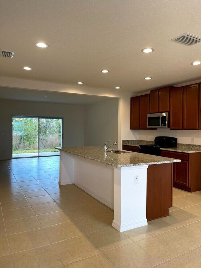 Foto del edificio - Williams Preserve-Townhouse-410 Annabelle ...