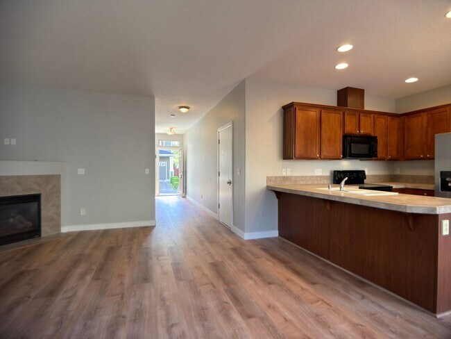 Foto del edificio - 3608 NE 42nd St