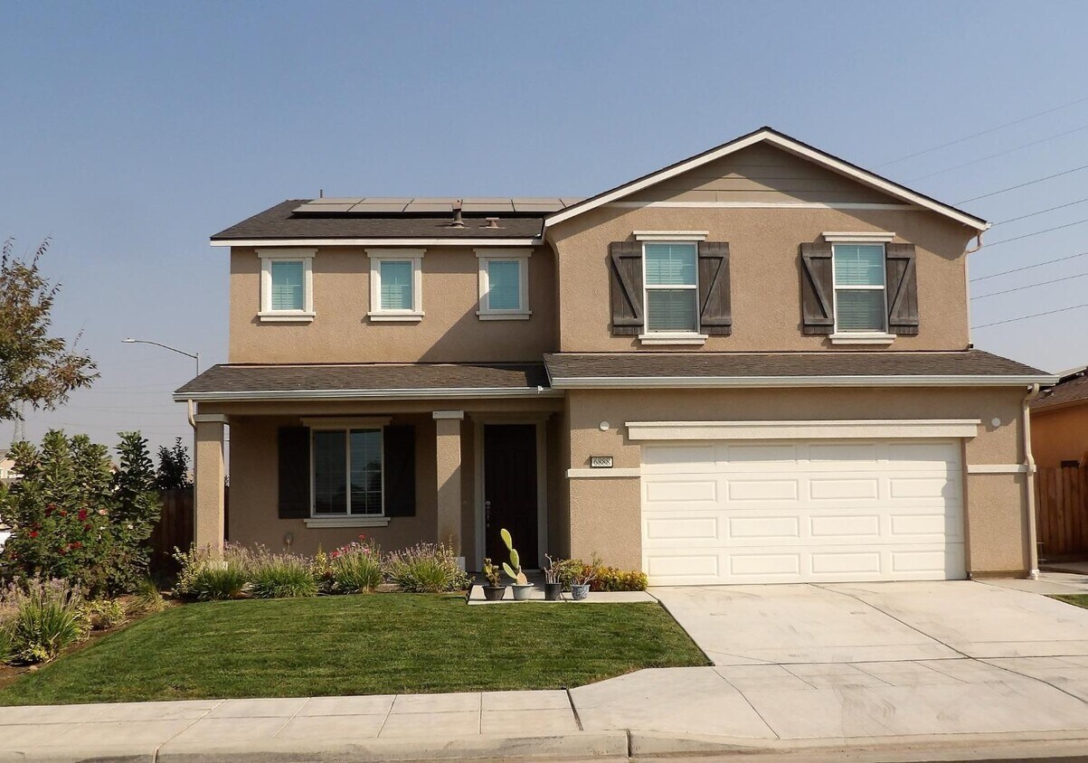 6888 W Parr Ave, Fresno, CA 93722 House Rental in Fresno, CA