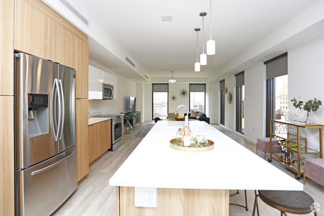 1BR, 1BA - 1139 SF - The Beacon Cleveland