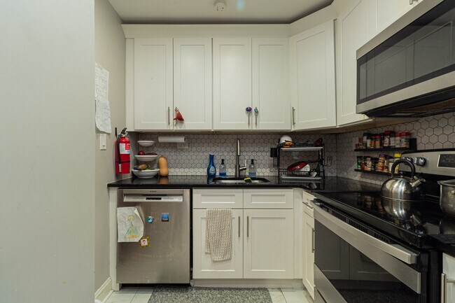 Foto del edificio - 821 Jersey Ave