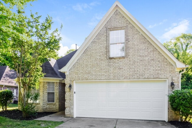 Building Photo - 5604 Corvin Ln