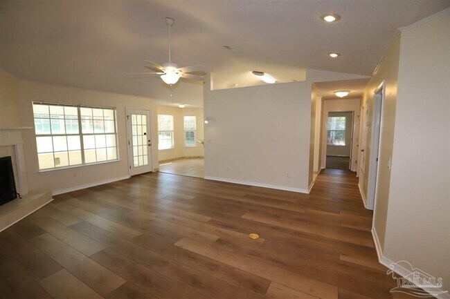 Foto del edificio - 276 S 61st Ave